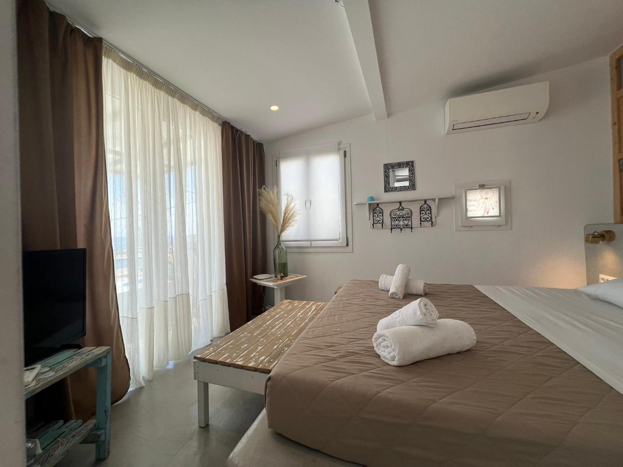 Mykonos Nests - Sea View Escape